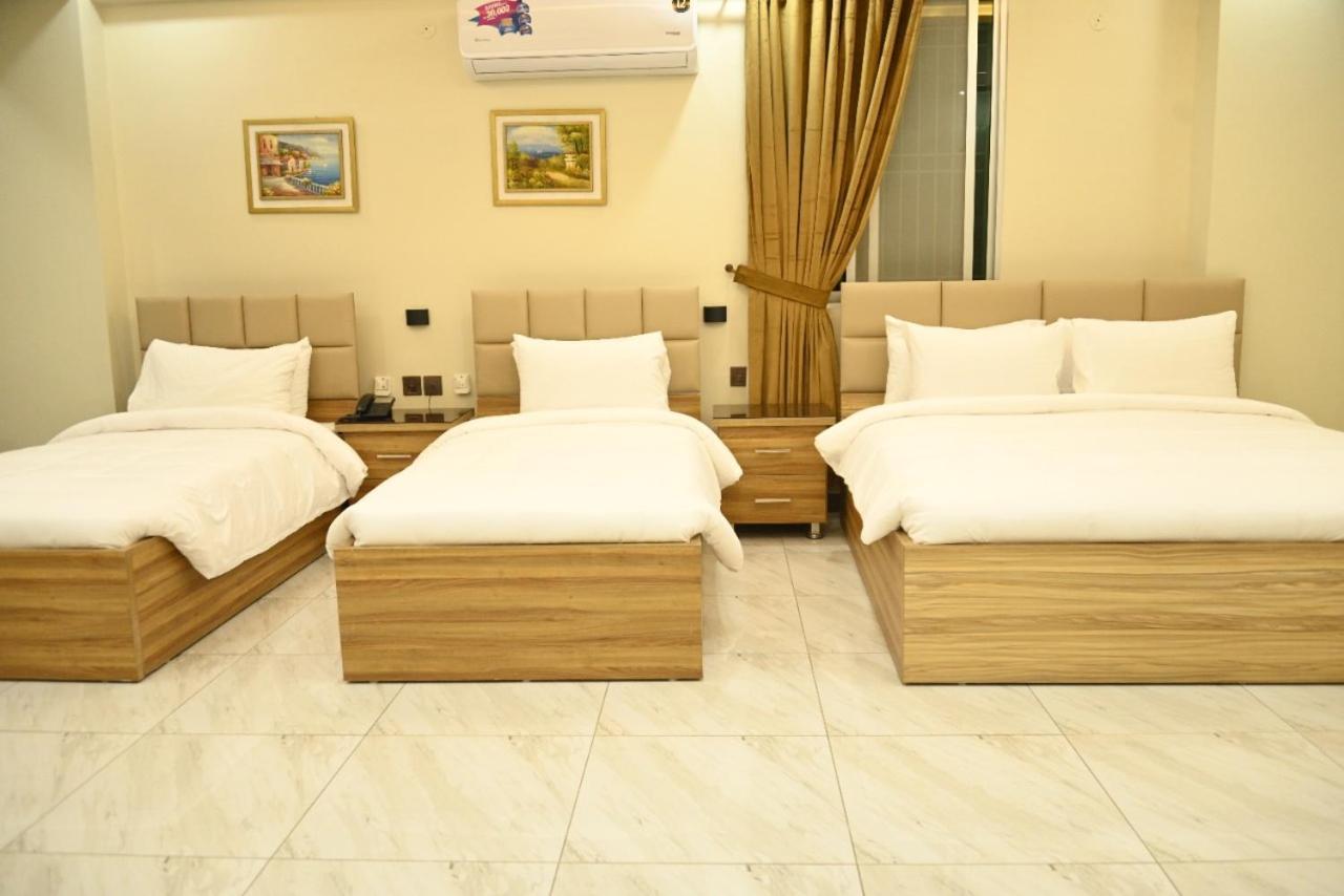 Hotel Pearl Inn Karachi Bagian luar foto