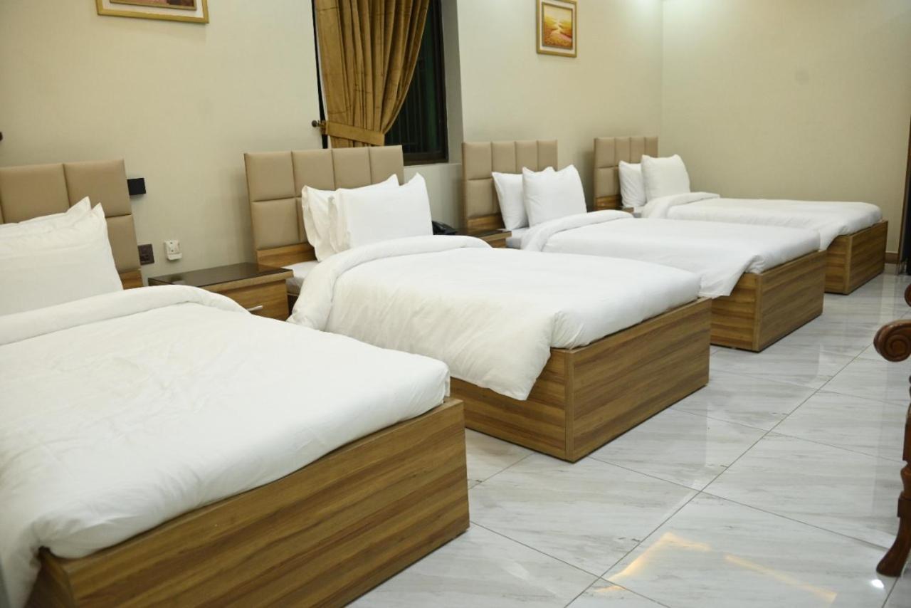 Hotel Pearl Inn Karachi Bagian luar foto